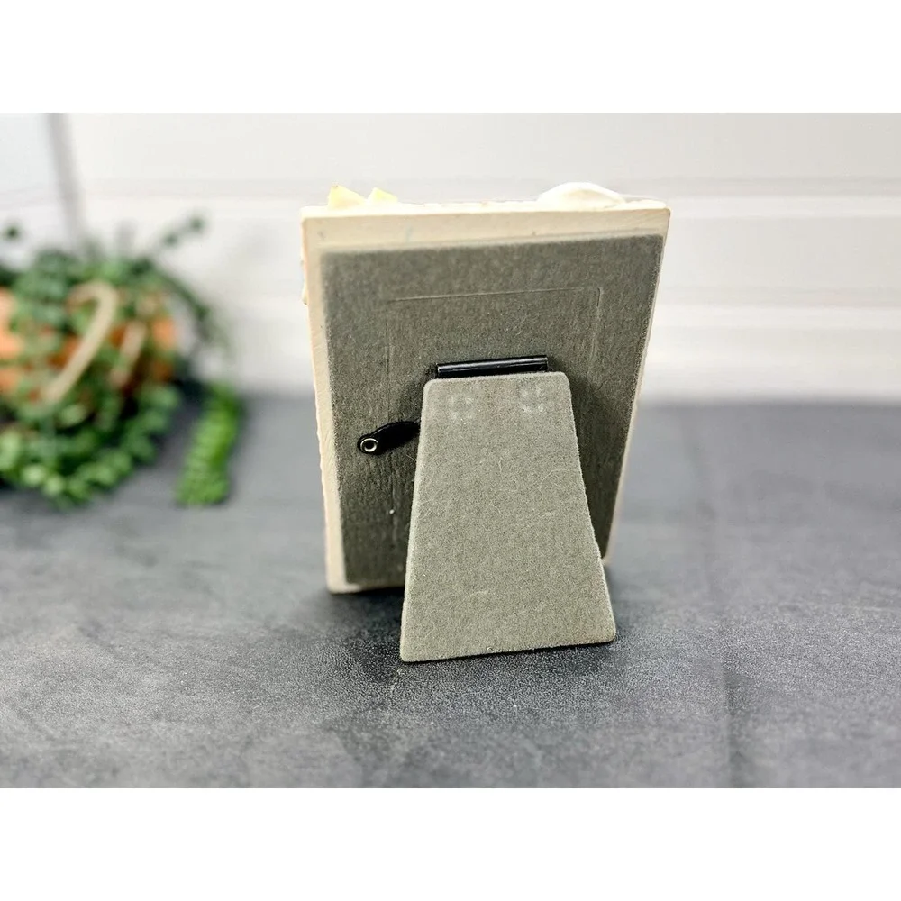 Vintage Stork Ceramic‎ Picture Frame: Floral Baby Shower Decor